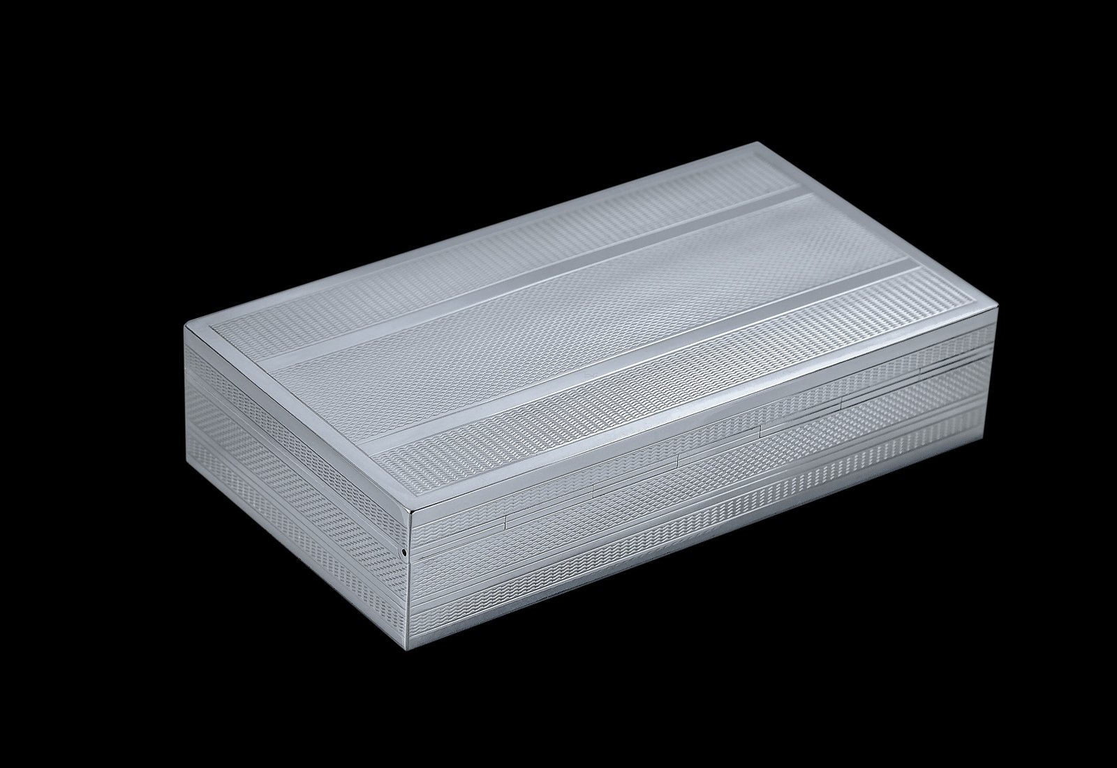 Pistachio Box — Closed top view